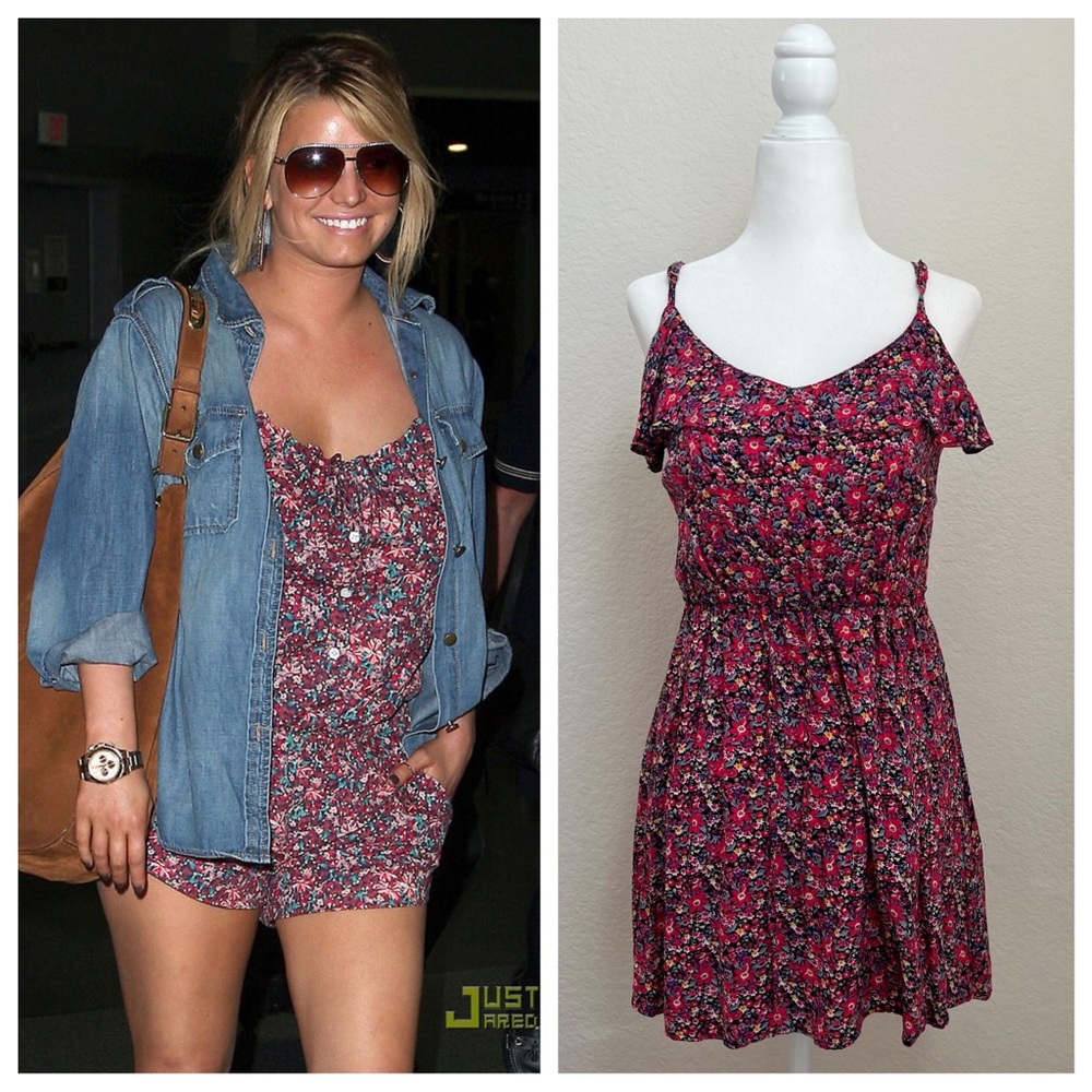 *Similar Dress ASO on Jessica Simpson. Hilary Duff. Small. EUC. Y2K. Floral.